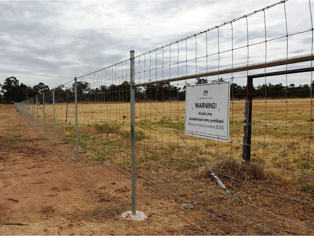 Aerodrome Fencing Tile