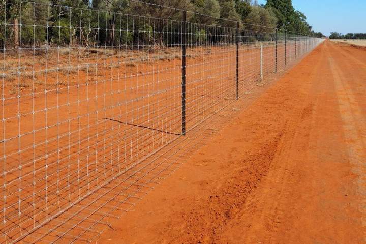 Vermin exclusion fencing